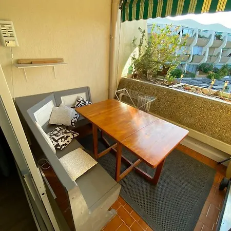 237 Port Camargue, Piscine, Climatisation, 2 Personnes ル・グロー・デュ・ロワ